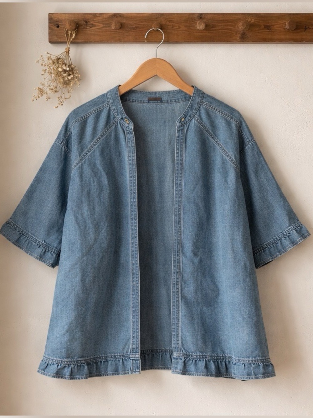 NWOT Denim Kimono Jacket Frilled Hem & Short Sleeves - Light Blue | Size Large